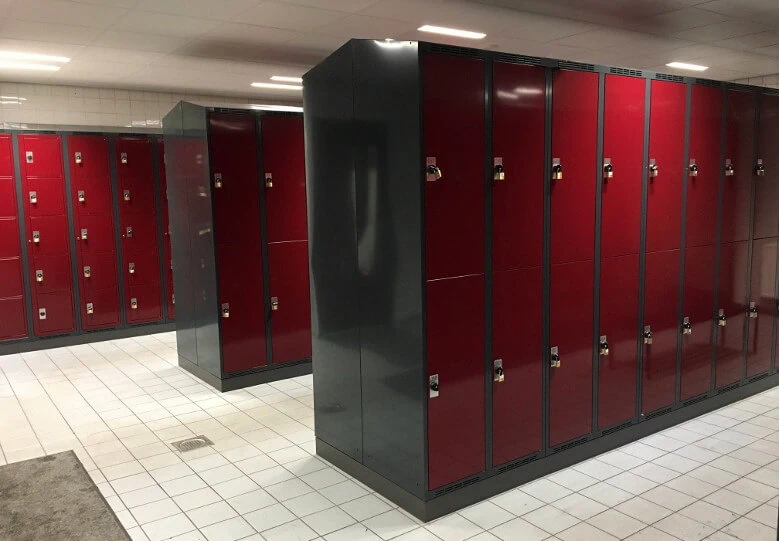 Schrank umkleide doppelstöckig